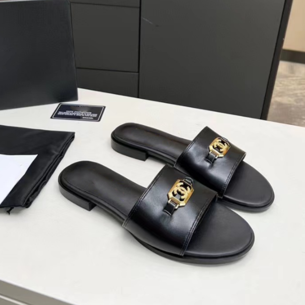 mules navy blue shiny calfskin