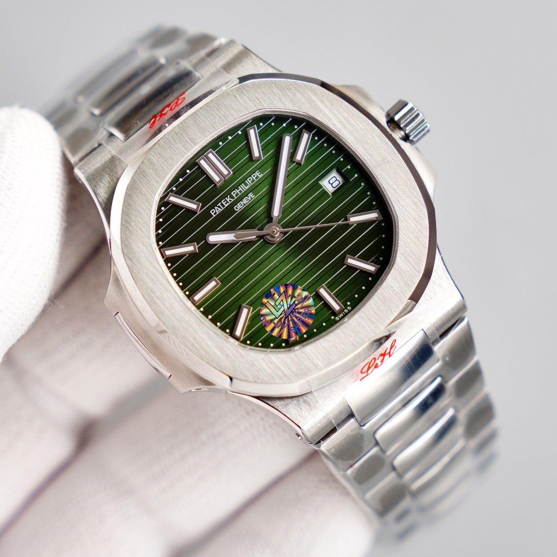 PATEK NAUTILUS 5711 STAINLESS STEEL GREEN DIAL