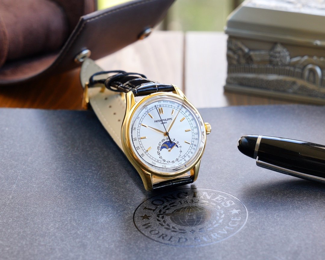 PATEK CALATRAVA 40 GOLD CASE MOONPHASE