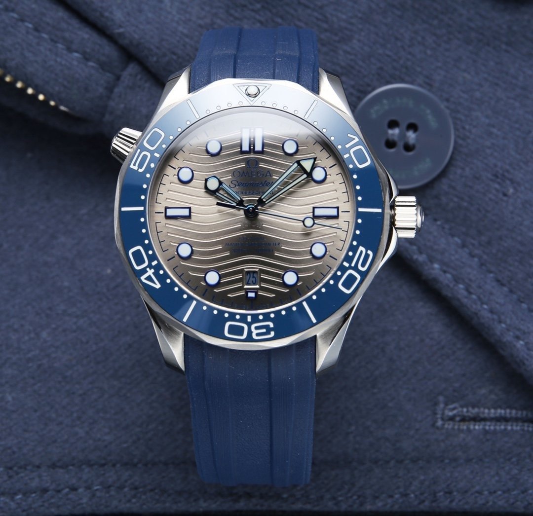 SEAMASTER DIVER 300M BLUE CERAMIC RUBBER