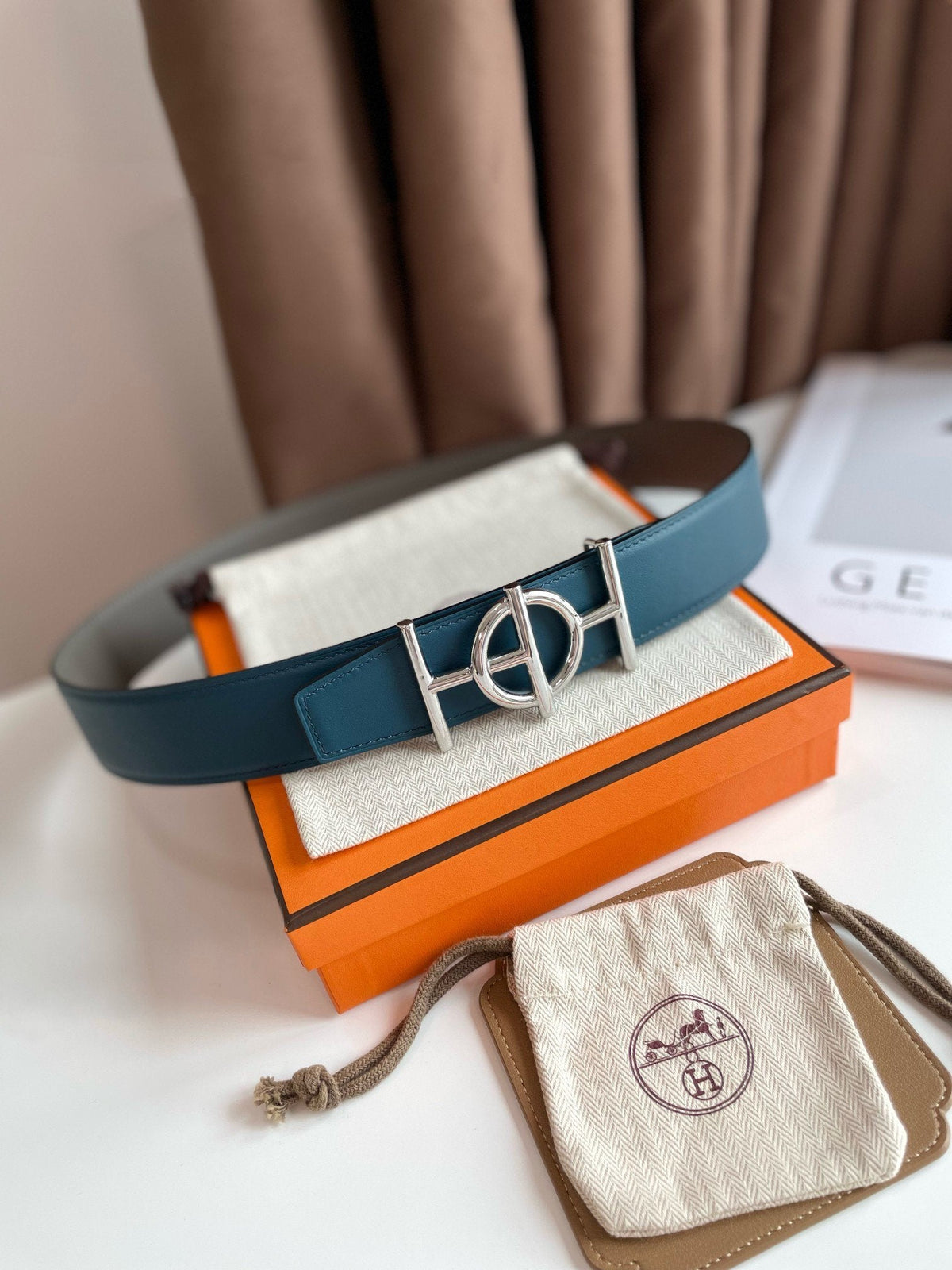 H ULYSSE BELT 38MM SILVER BUCKLE BLUE GREY LEATHER