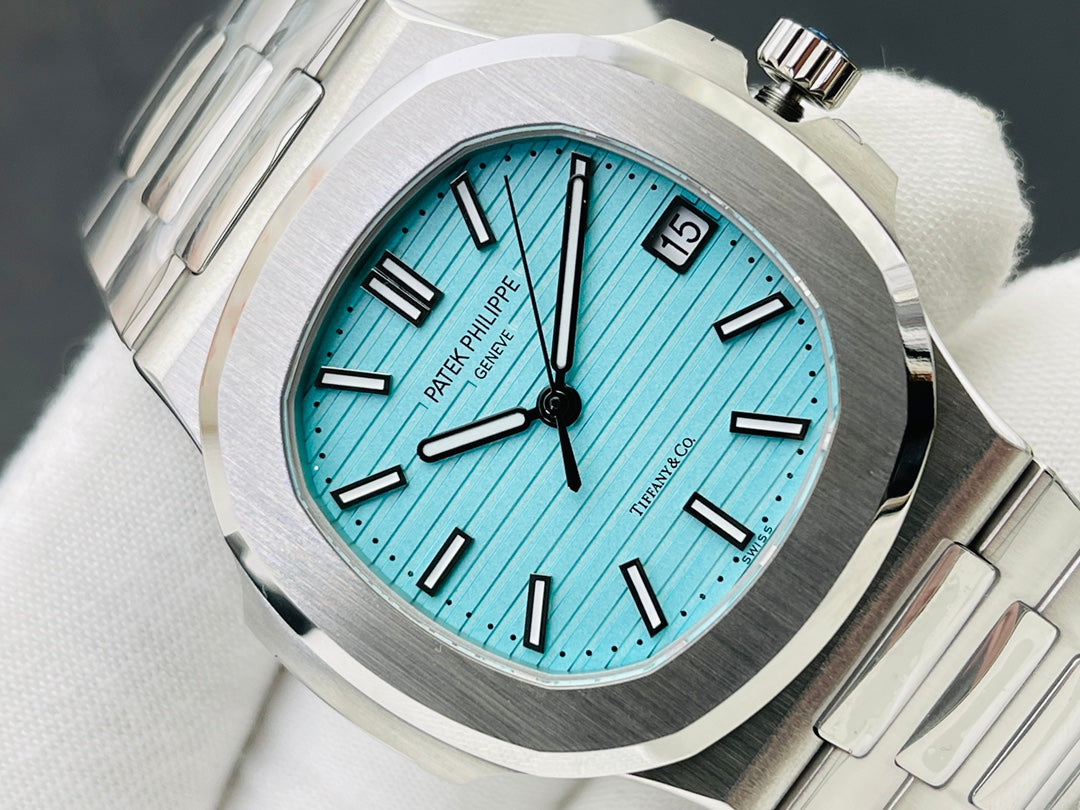 PATEK NAUTILUS 5711 STAINLESS STEEL TIFFANY DIAL