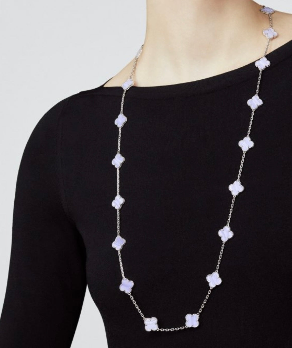 CLOVER 20 MOTIF CHALCEDONY 86CM SILVER NECKLACE