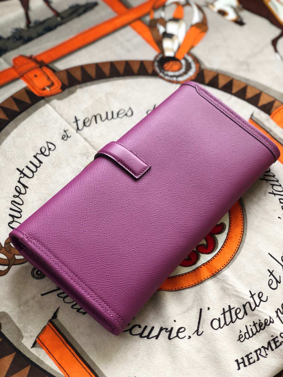 HM Jige 29 Violet Epsom 229073