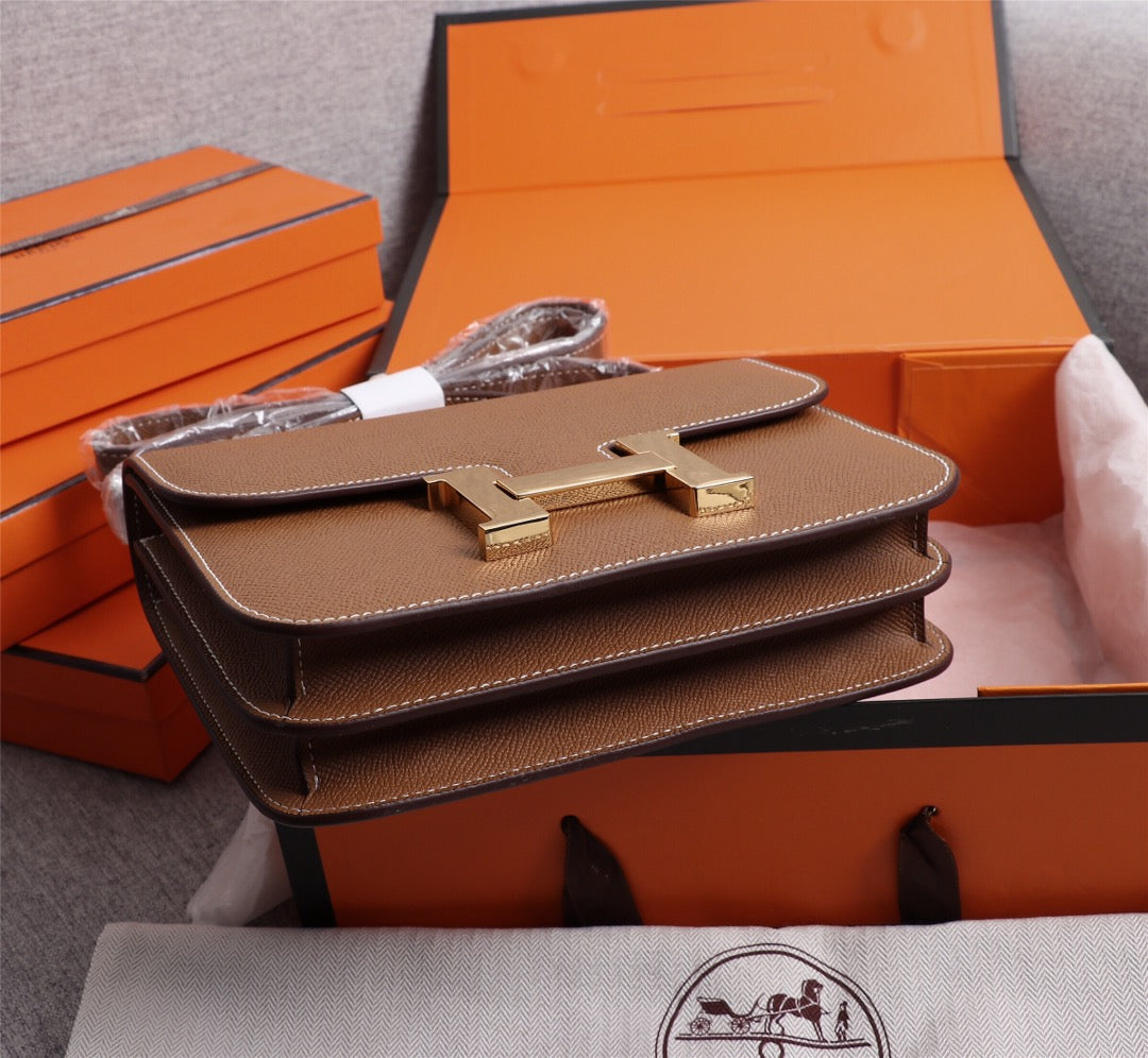 HM CONSTANCE BAGS 18 EPSOM GOLD HARDWARE