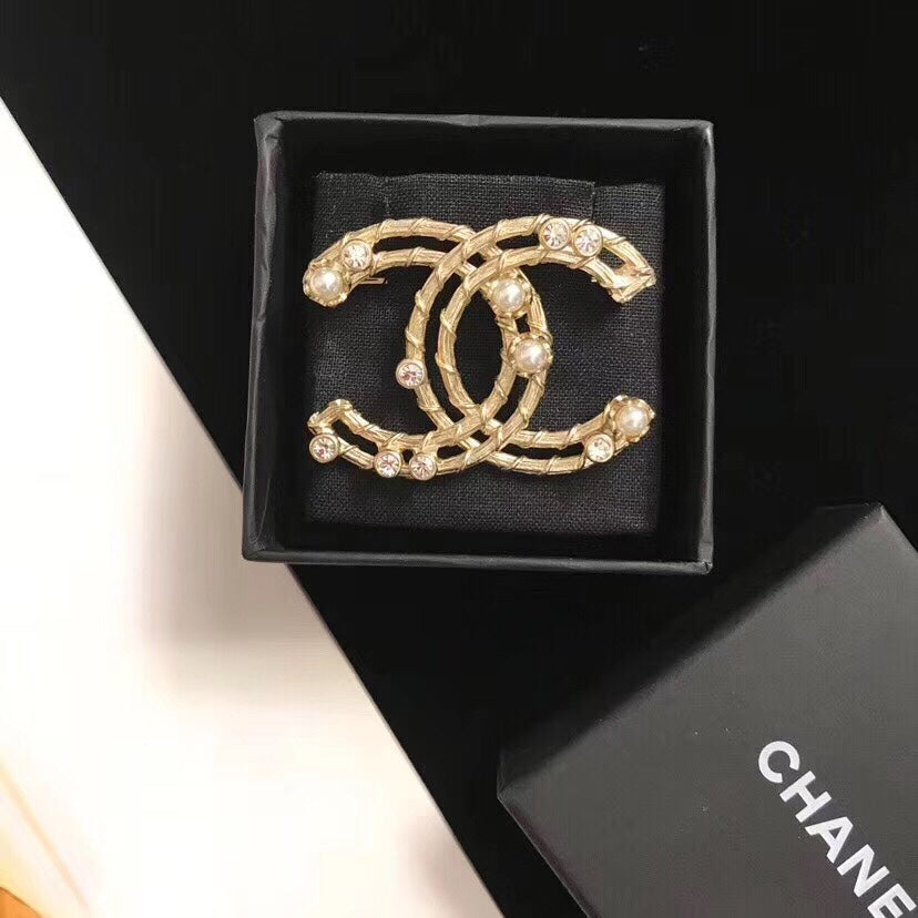 CC Brooch 154940