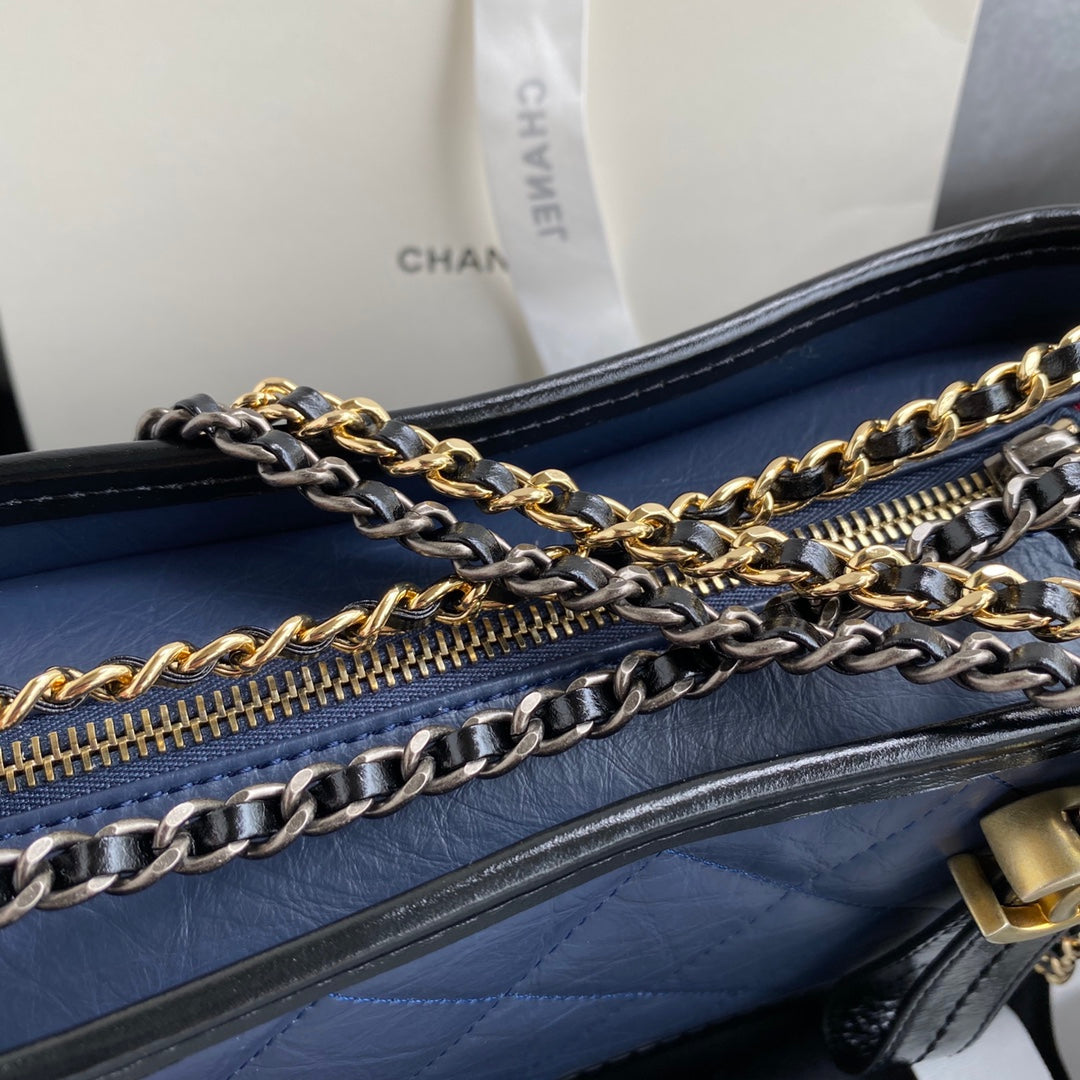 Chanel 25 Gabrielle Black Blue 20cm Calfskin 289507