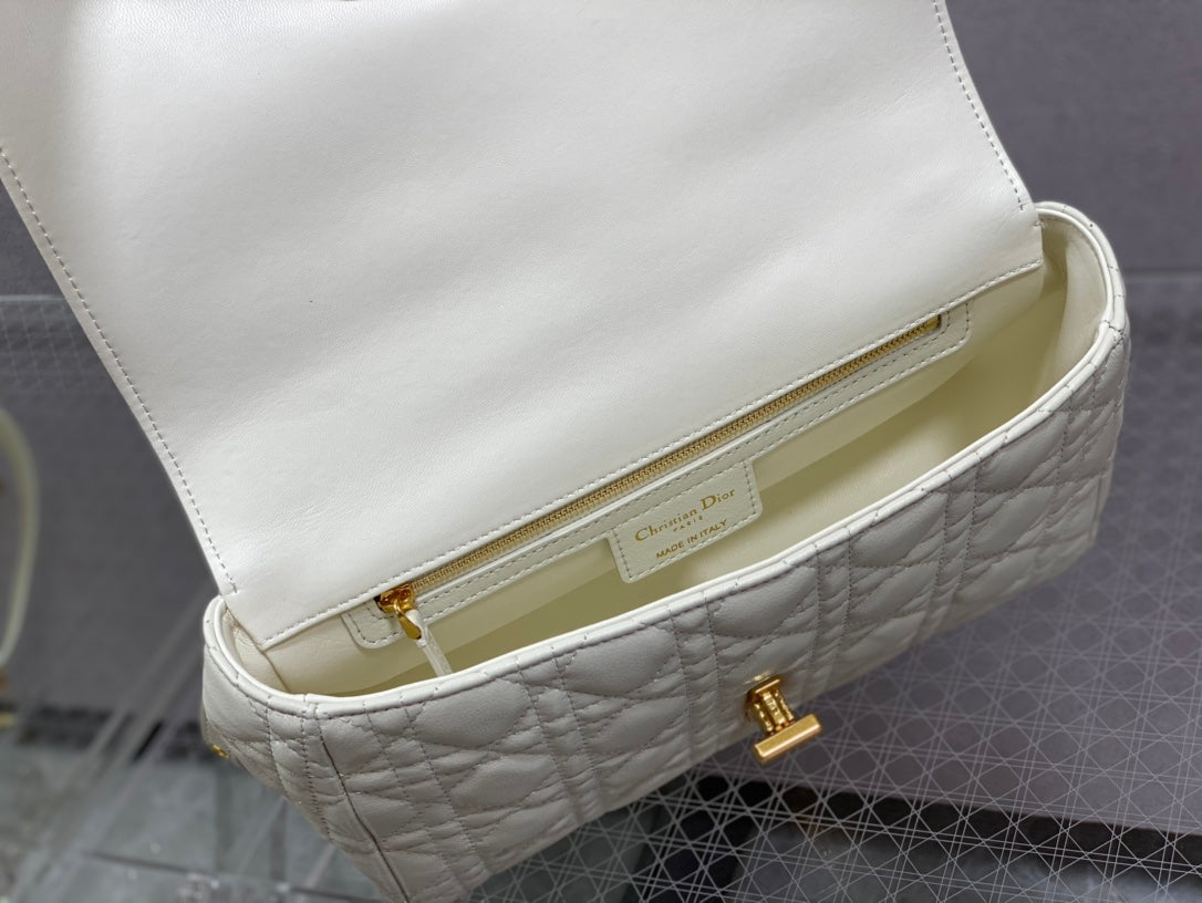 medium caro 25.5 white calfskin