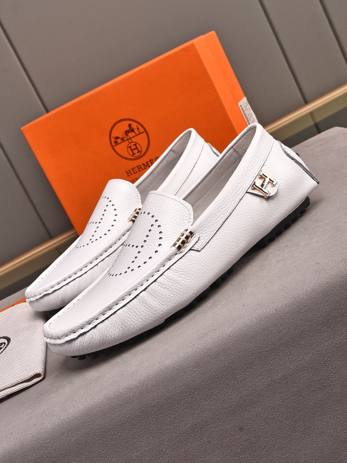 HM Men's Loafer White Cowhide 509529