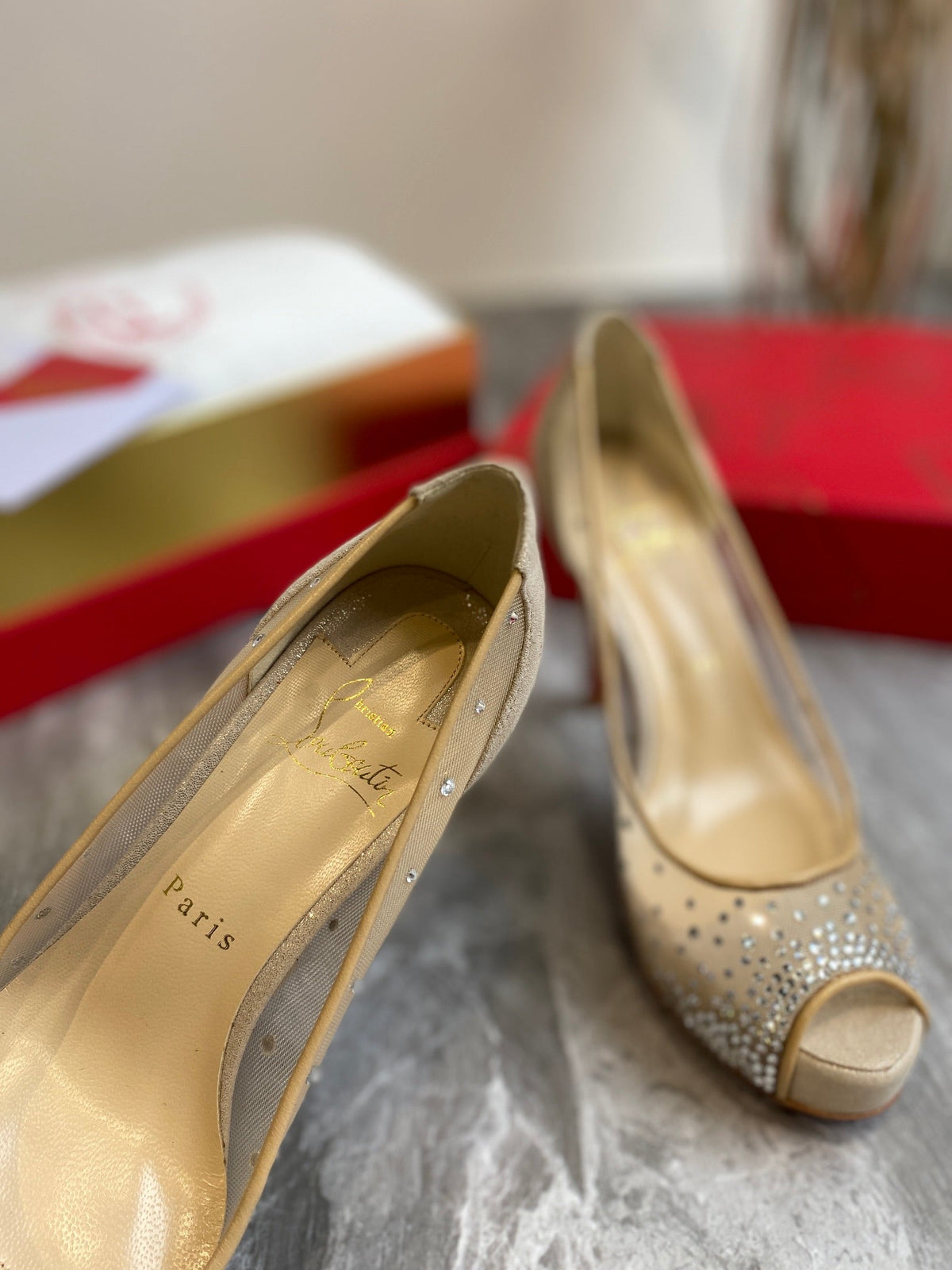 CL Very Strass Peep Toe Pumps 120mm Mesh and Leather Gold