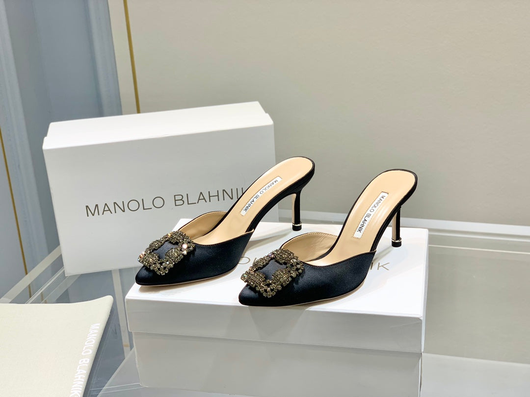 Manolo Buckle Mules 7cm Black Silk 208022