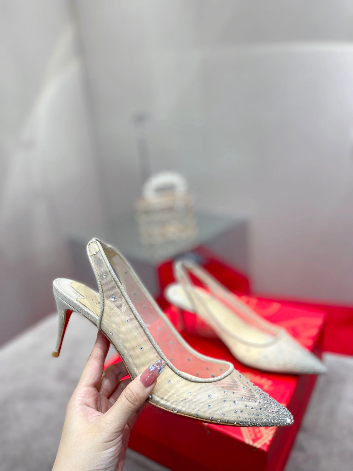 CL Pumps Follies Strass 70mm Fishnet White