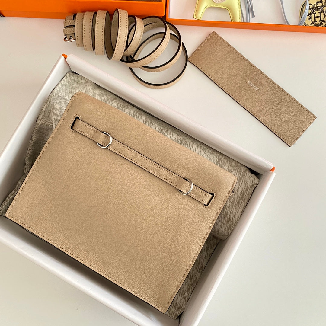 Kelly Danse II 22cm Beige Evercolor Leather Shw
