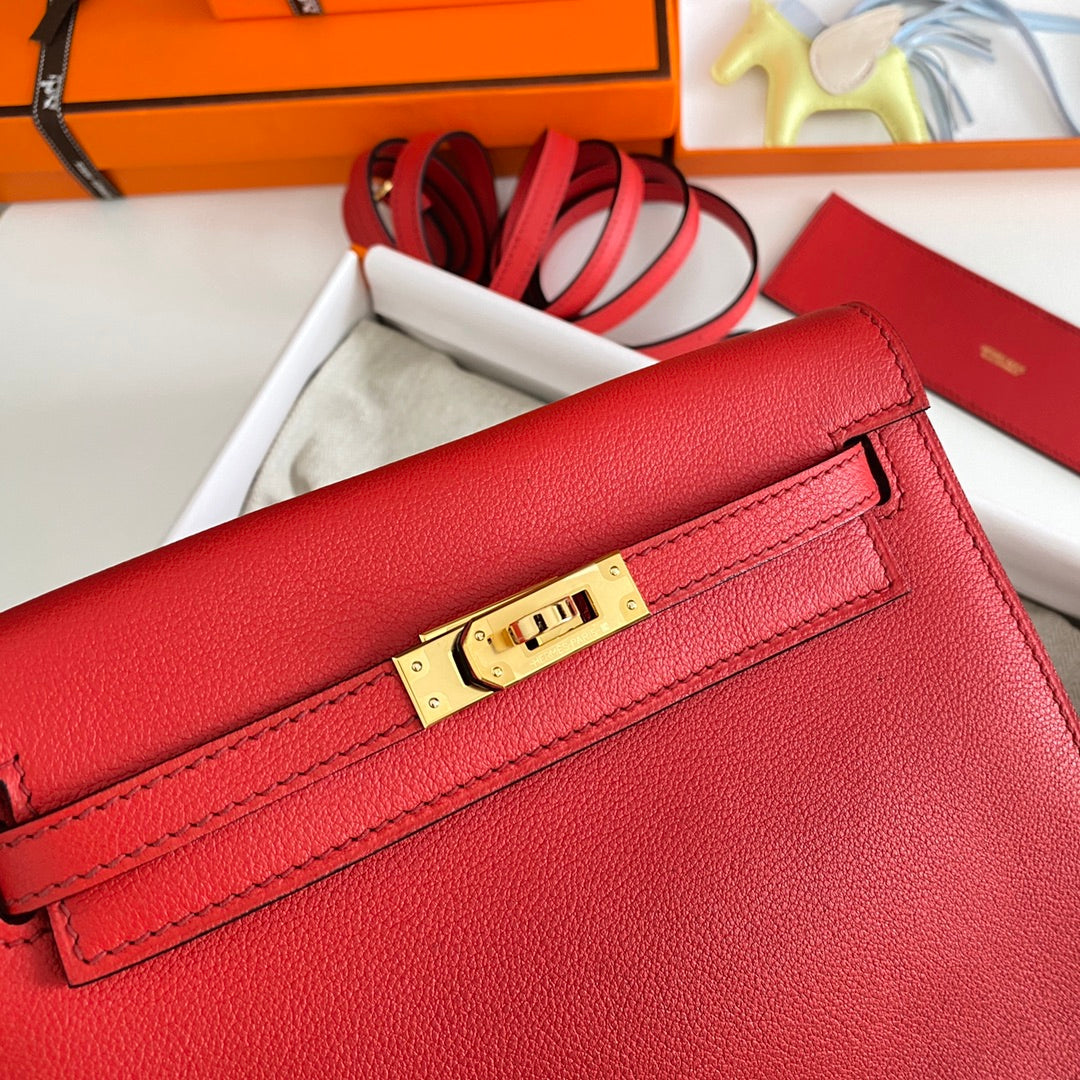 Kelly Danse II 22cm Red Evercolor Leather Ghw