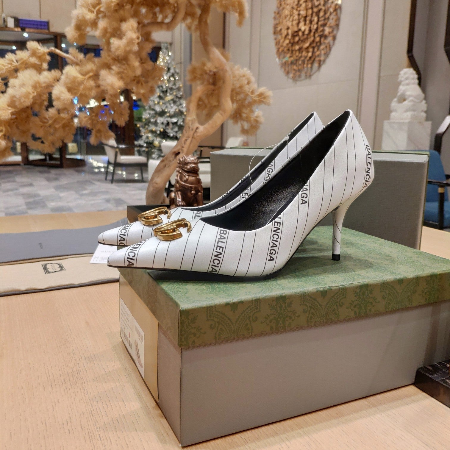 Balenciaga x GC 26s High Heel Pump White Black Sheepskin 681311