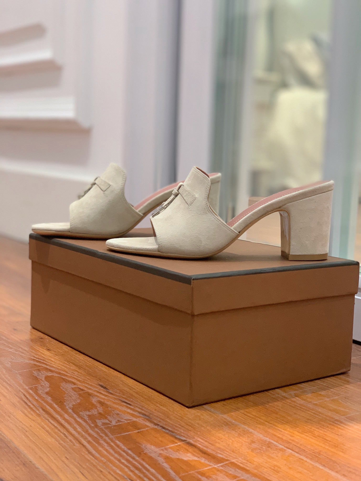 Summer Charms Mules 60 Earthy Gray Suede Pink Lambskin