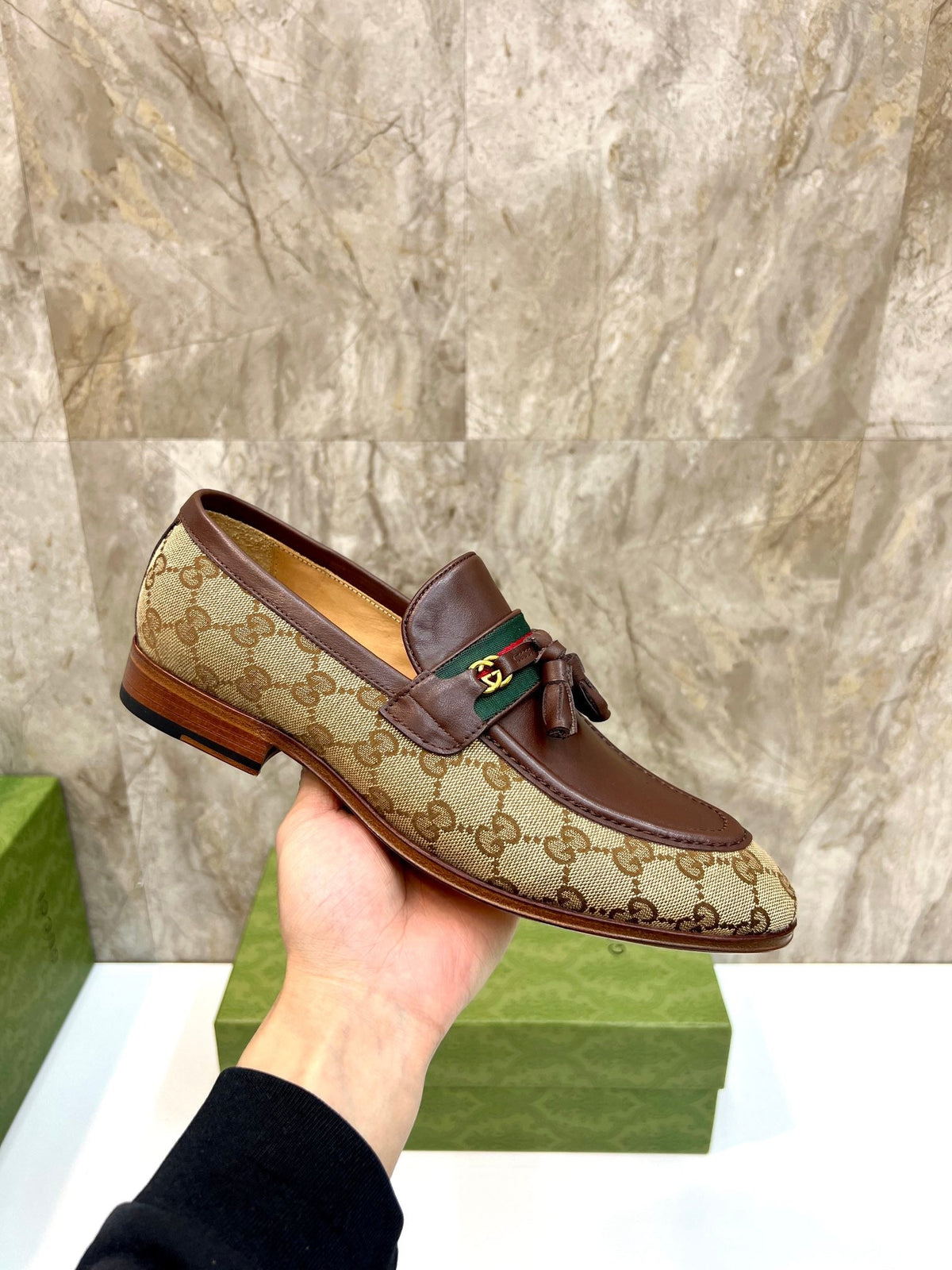 GG Men's Tassel Loafer Brown Cowhide Canvas 548740