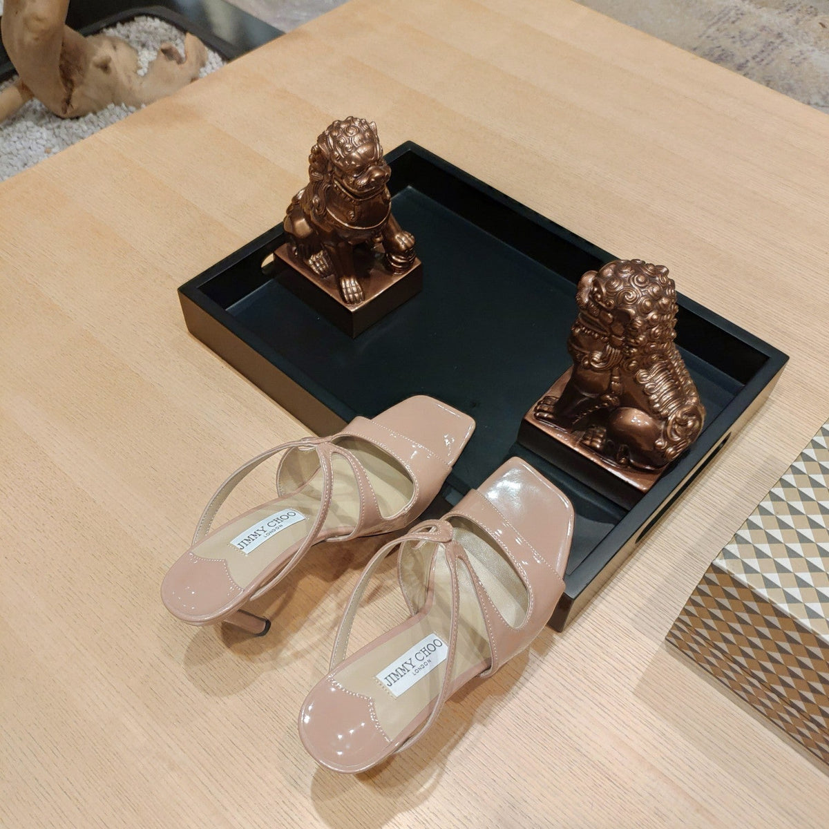Jimmy 25 Anise 85 Nude Pink Patent Leather 240076