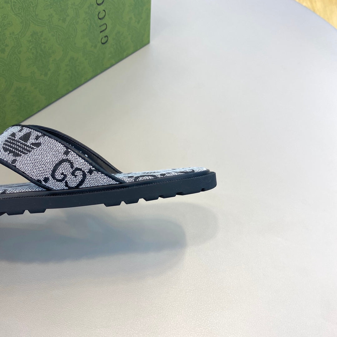 GG x Adidas Men's Thong Sandals Grey Canvas 558901