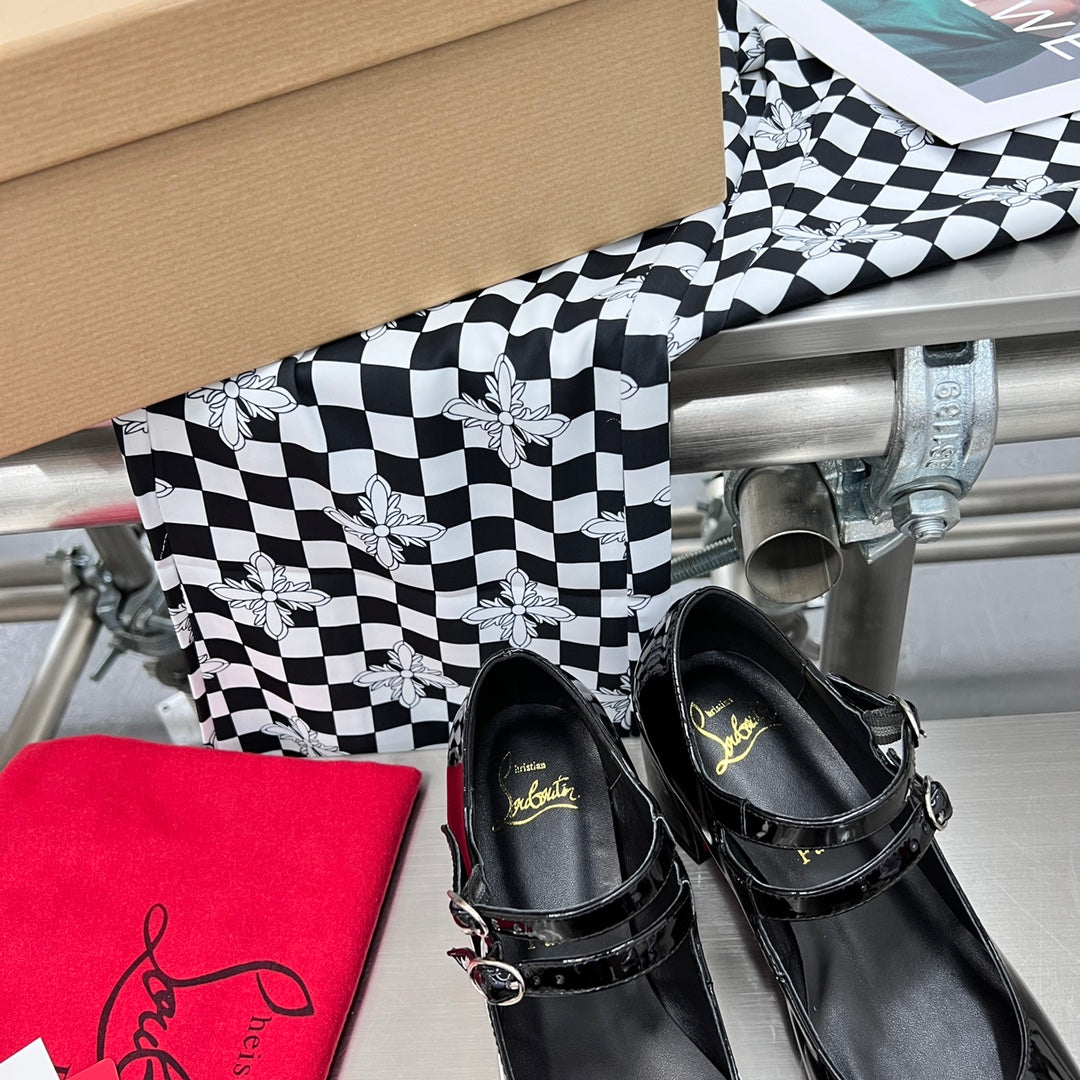 cl miss jane black patent calfskin