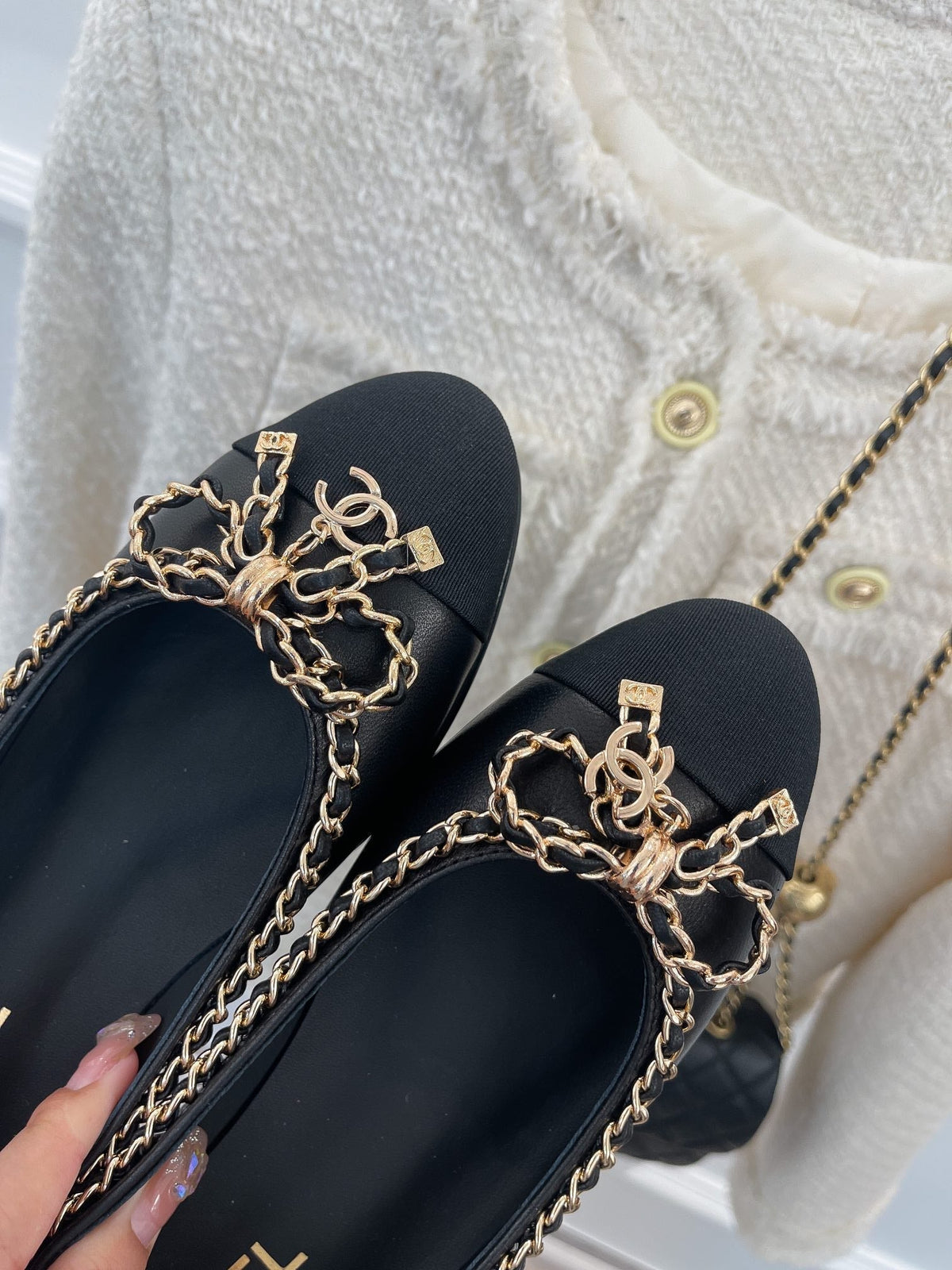 CC Ballet Flats 25mm Black Bow Tie Chain Lambskin