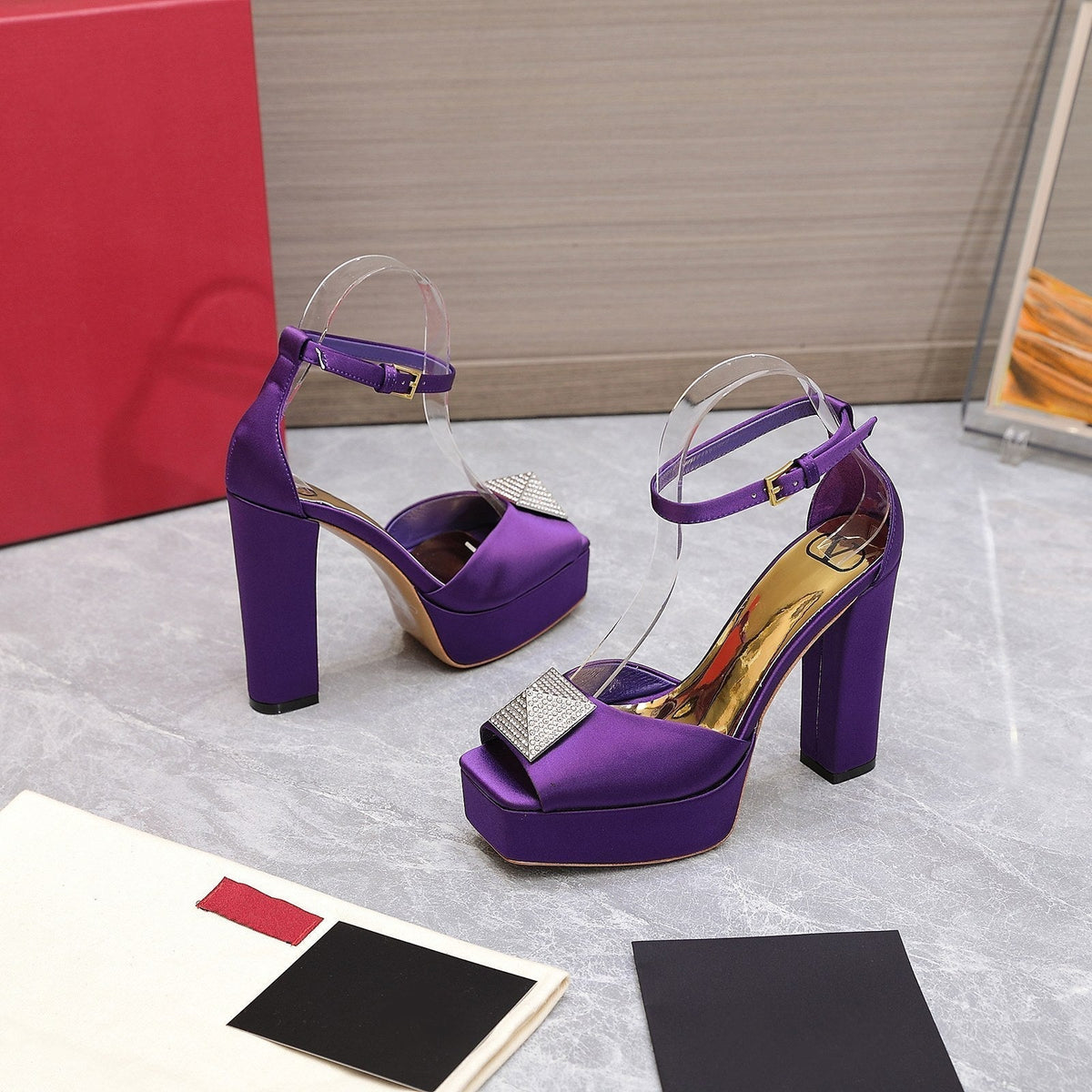 Open Toe Pump With One Stud Diamond Patent Purple Leather 130MM
