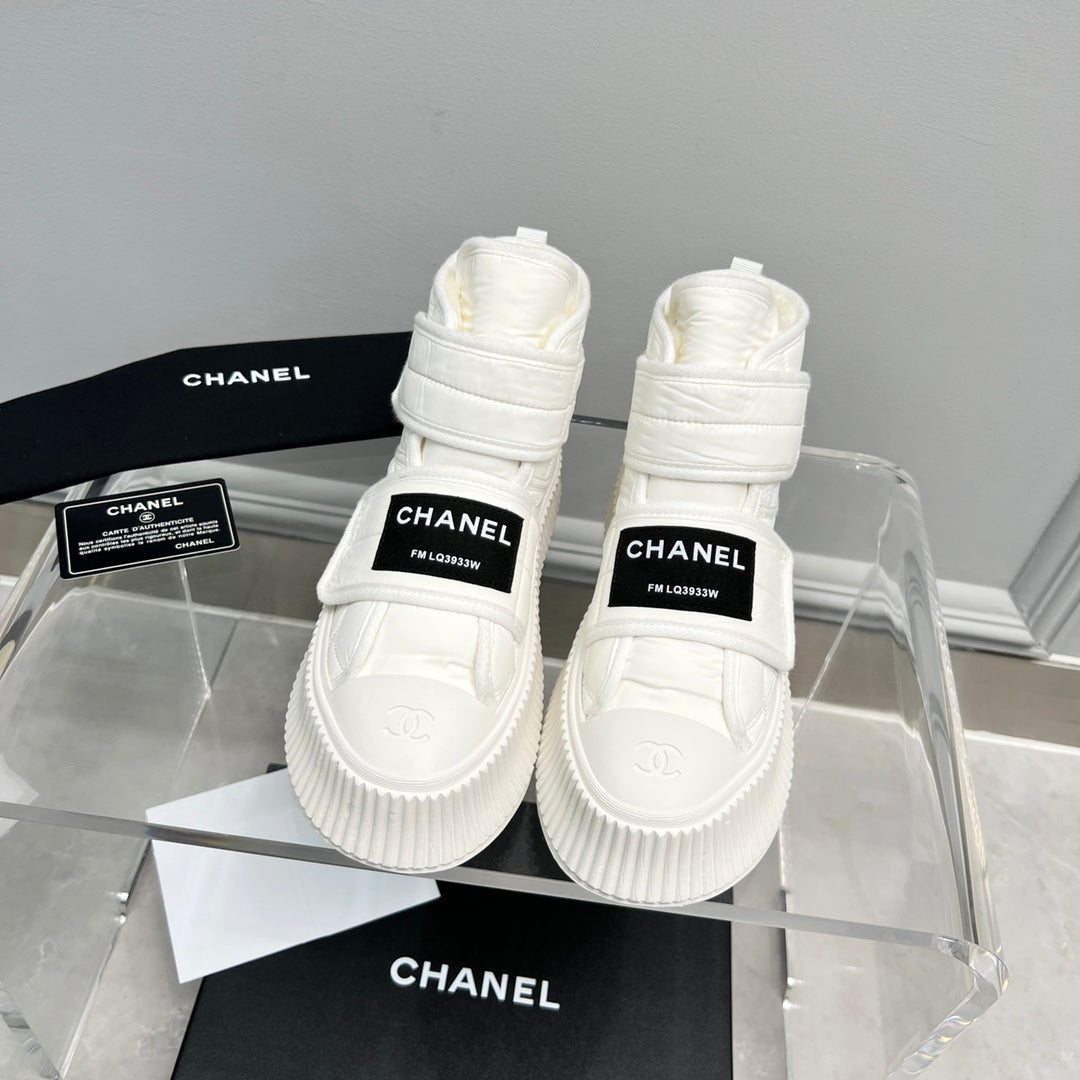 CC High Top Sneaker Thick-Soled White Rain Velvet Fabric