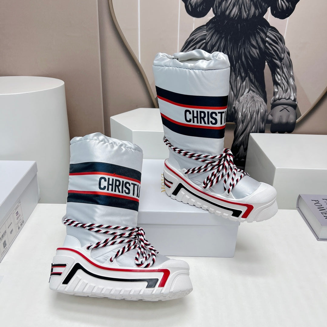 CD Platform Snow Boots White Navy Blue Cowhide Nylon Fabric 539652