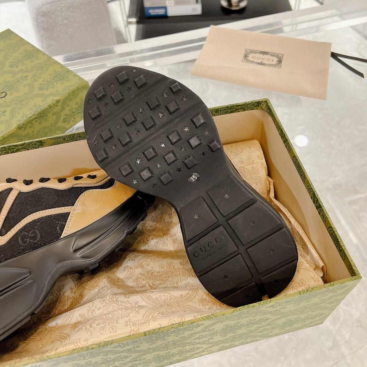 GG 100 RHYTON SNEAKER Black Caramel Brown