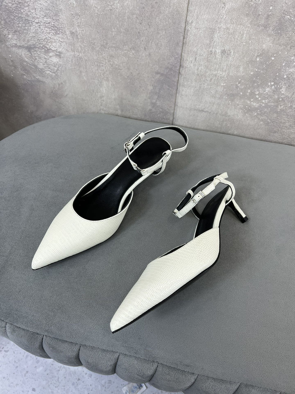 cl kitten with strap 45 white lizard stamped calfskin