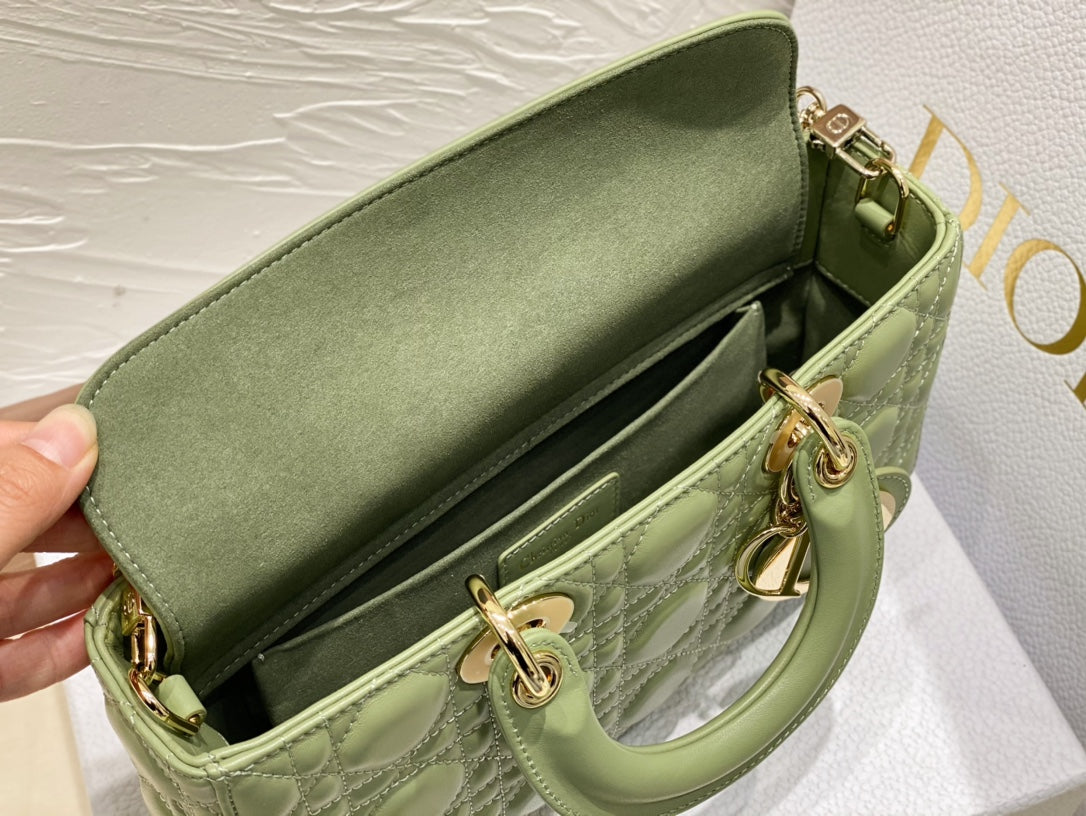 medium lady d-joy 26 green lambskin