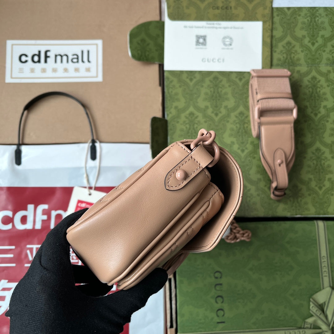 gg marmont 26cm all beige calfskin