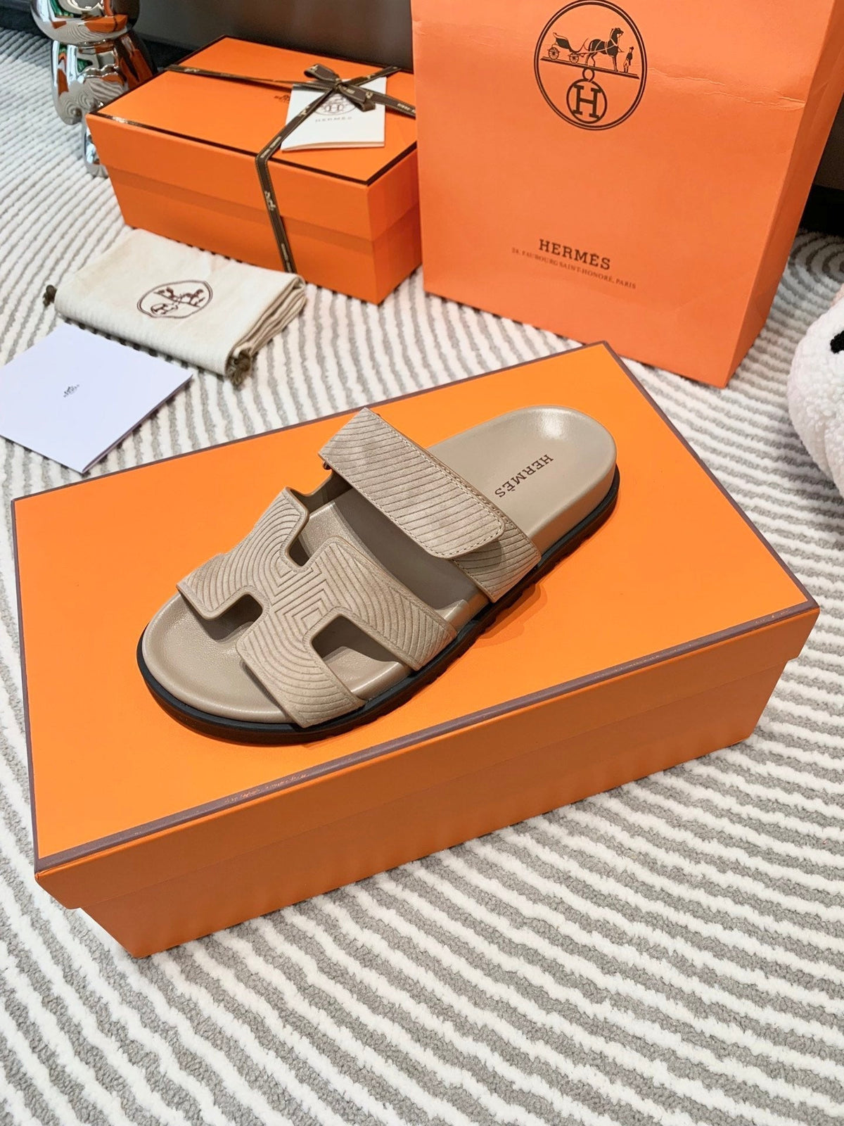 HM Chypre Sandal Beige Suede 963236