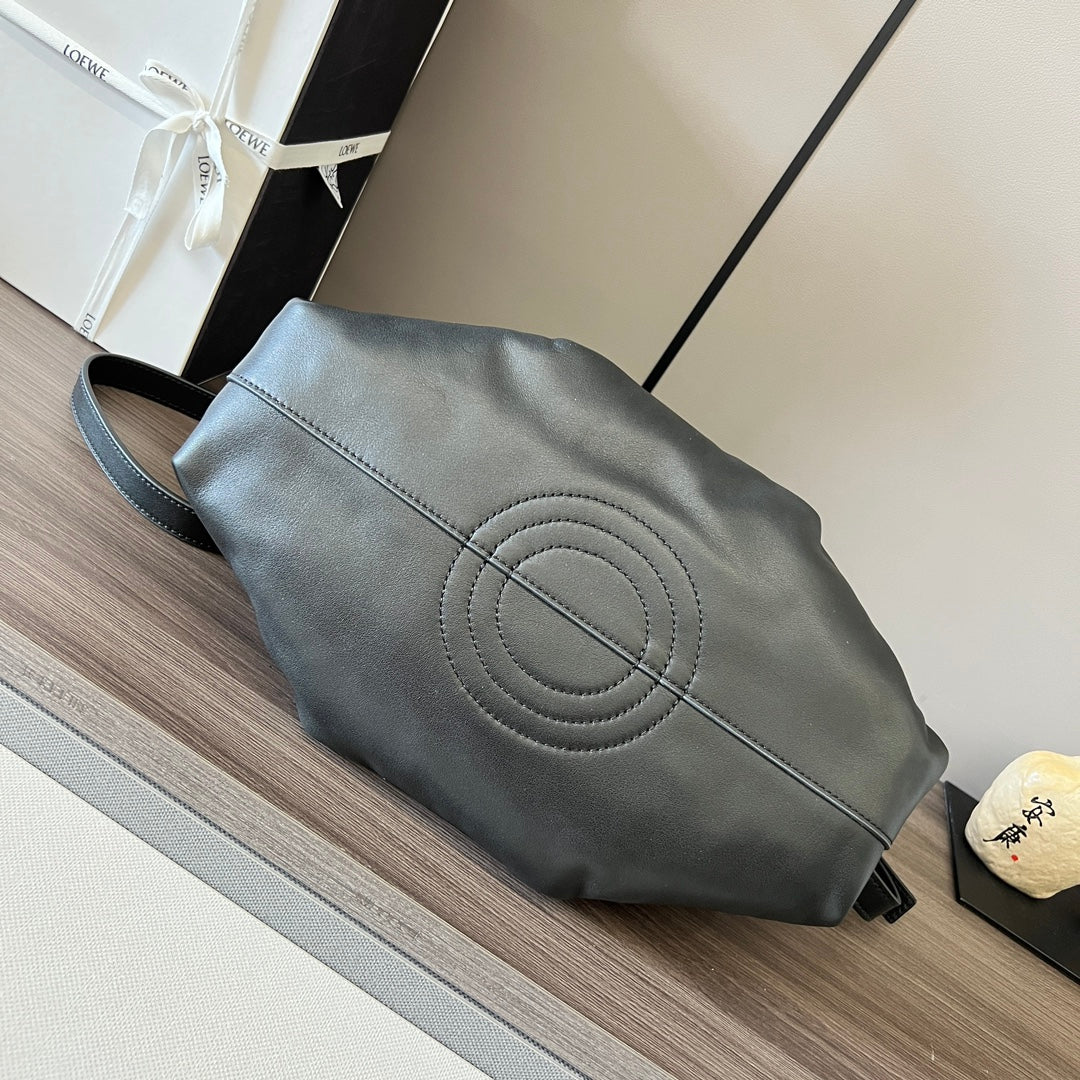 Loewe Small Dumpling Bag 35 Black Calfskin 280637