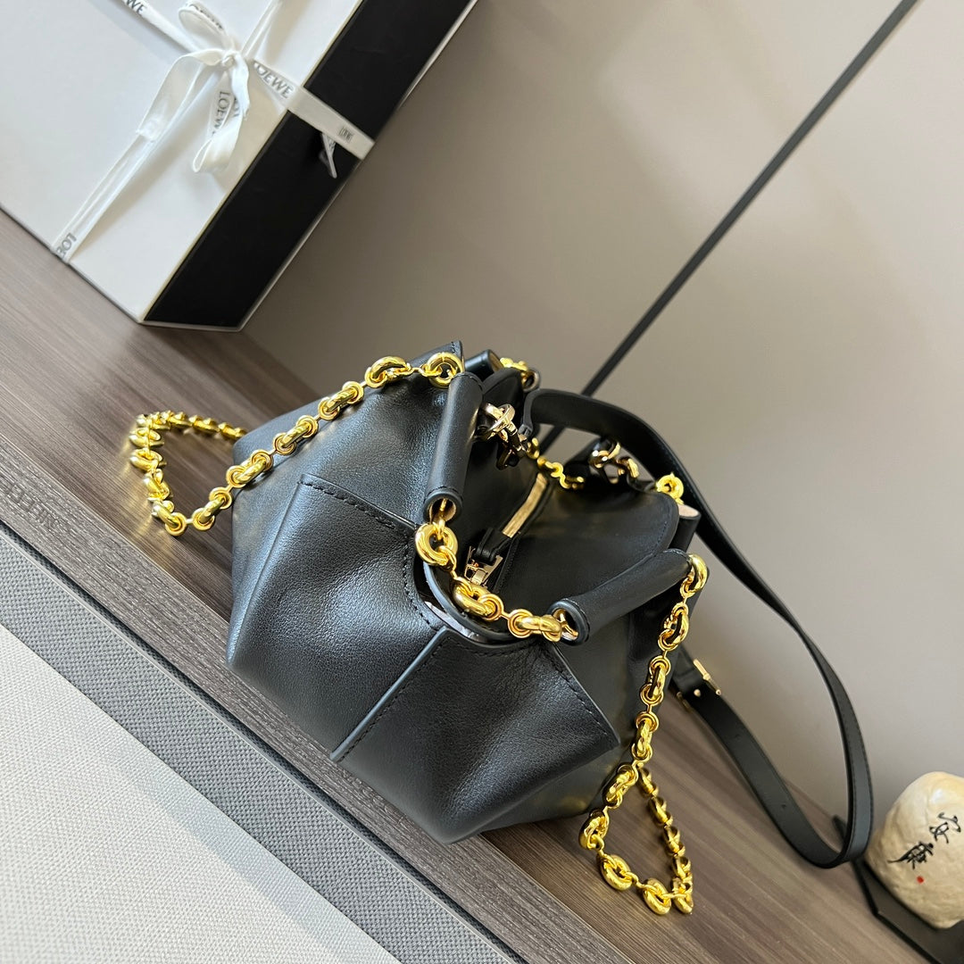 Loewe Small Dumpling Bag 35 Black Calfskin 280637
