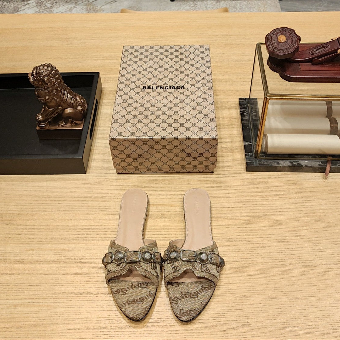 Balenciaga 26s Flat Slippers Light Brown Canvas Leather  681304
