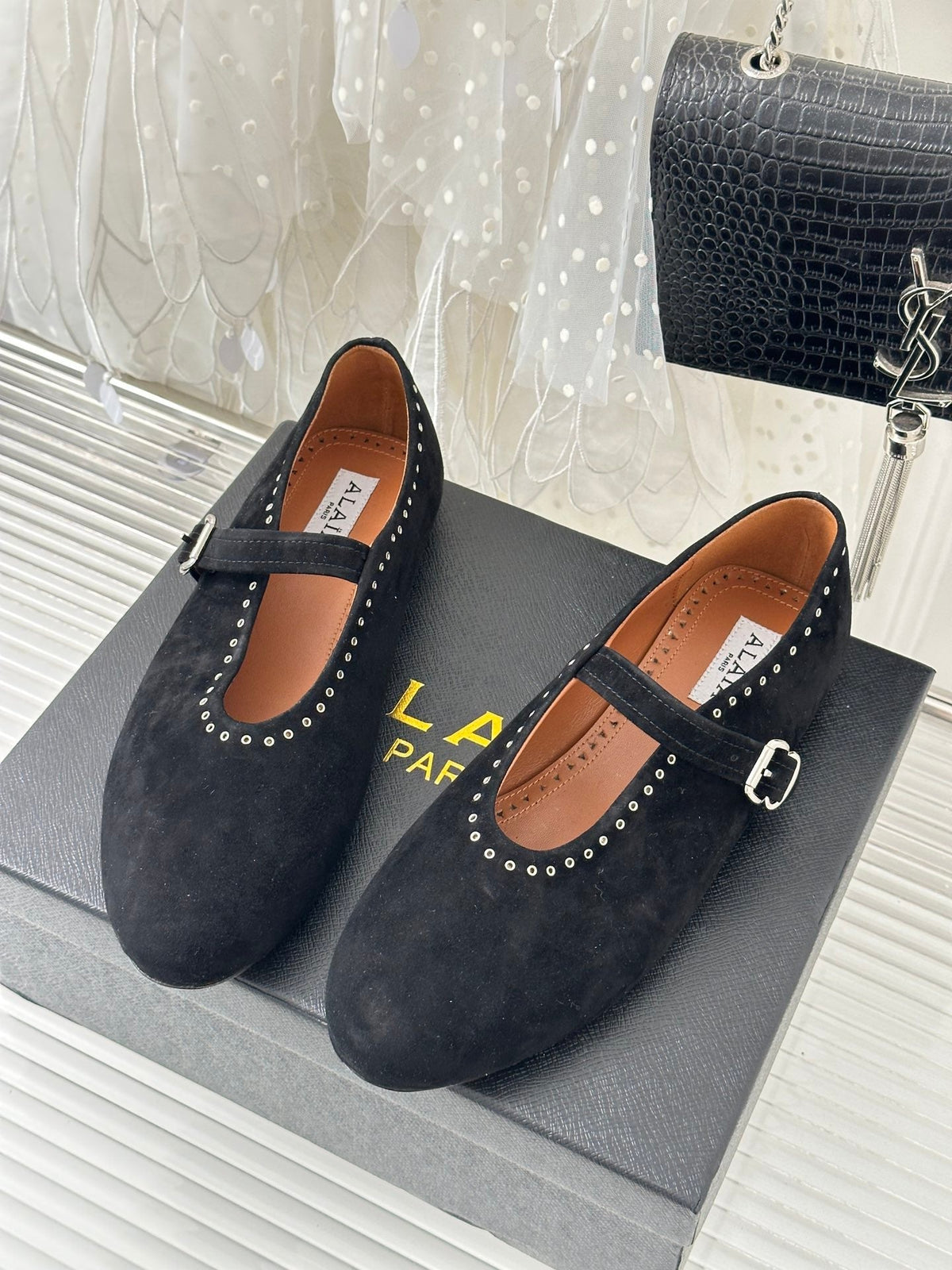 Alaia 25 Ballet Flats Black Suede 293240