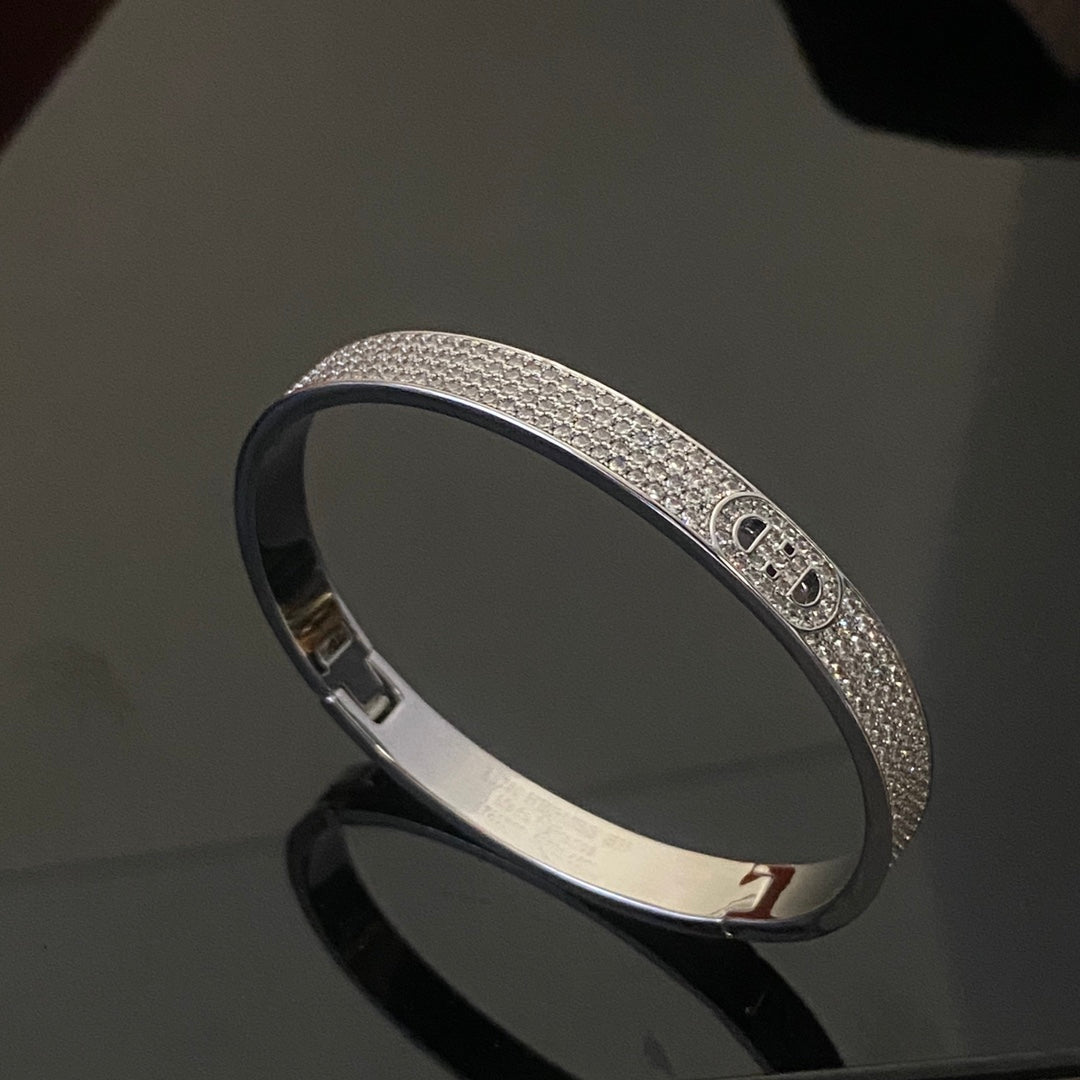 H Pig Nose Full Diamond Bracelet