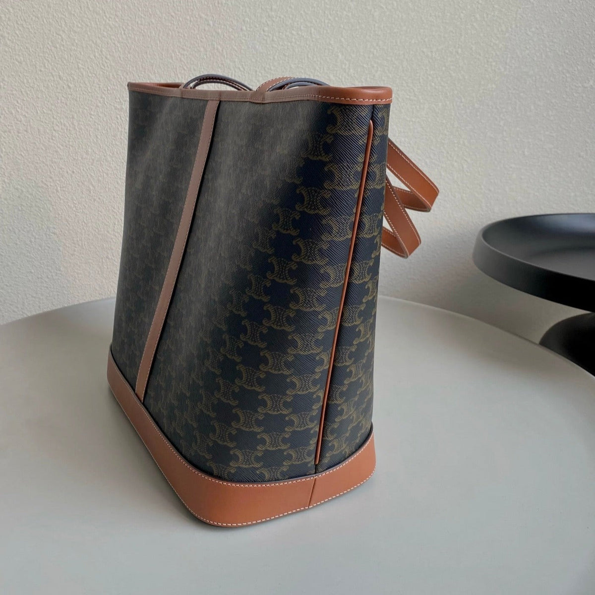 TRIOMPHE 26 TAN  CALFSKIN