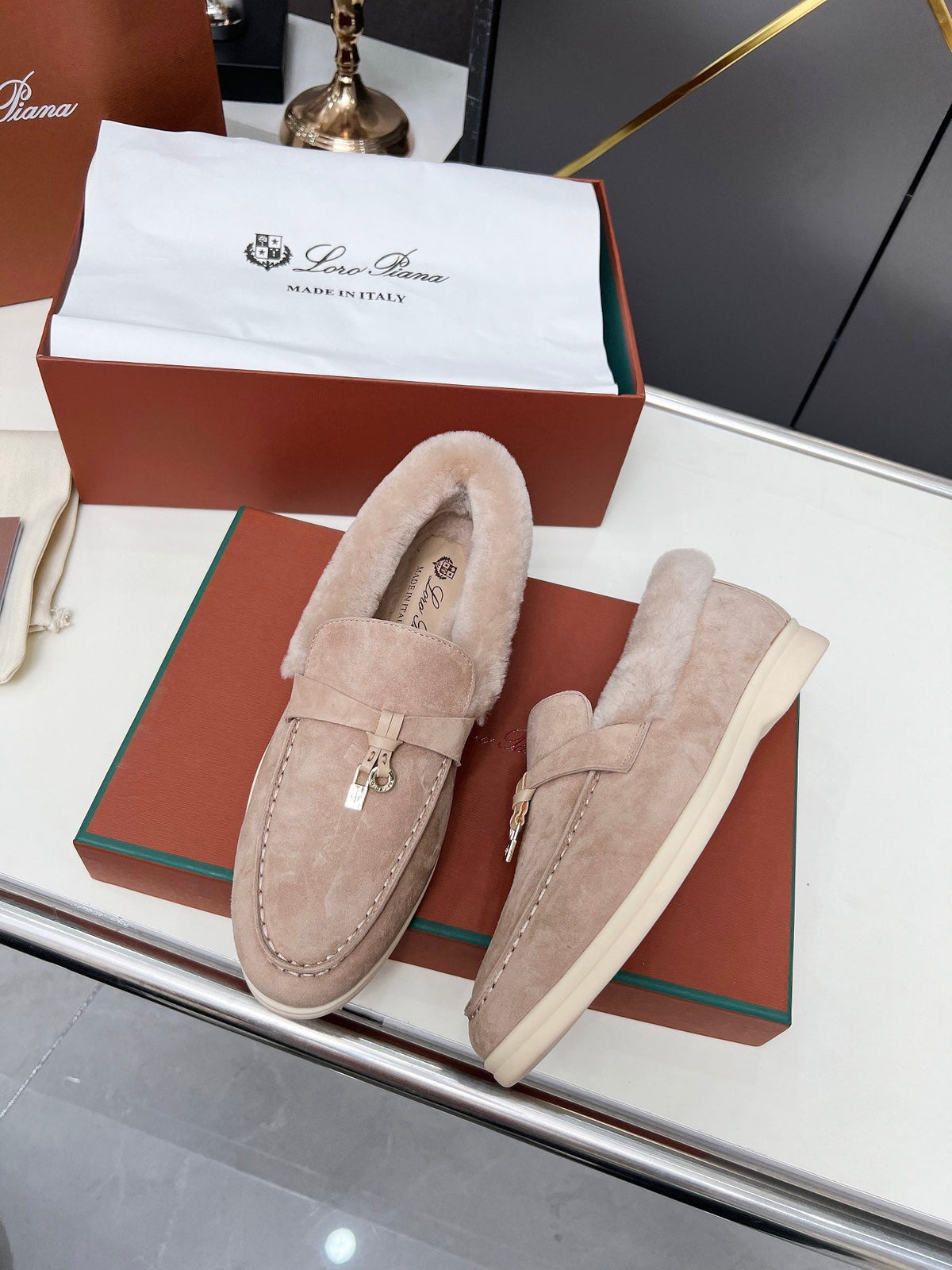 LP Summer Charm Walk Loafer Rose Beige Suede Lamb Fur
