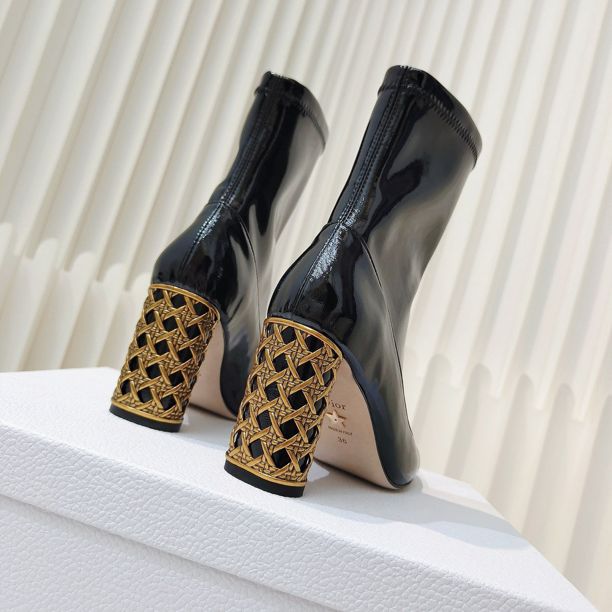 CD Icon Heeled Ankle Boot 40mm In Glossy Black Cowhide 111376