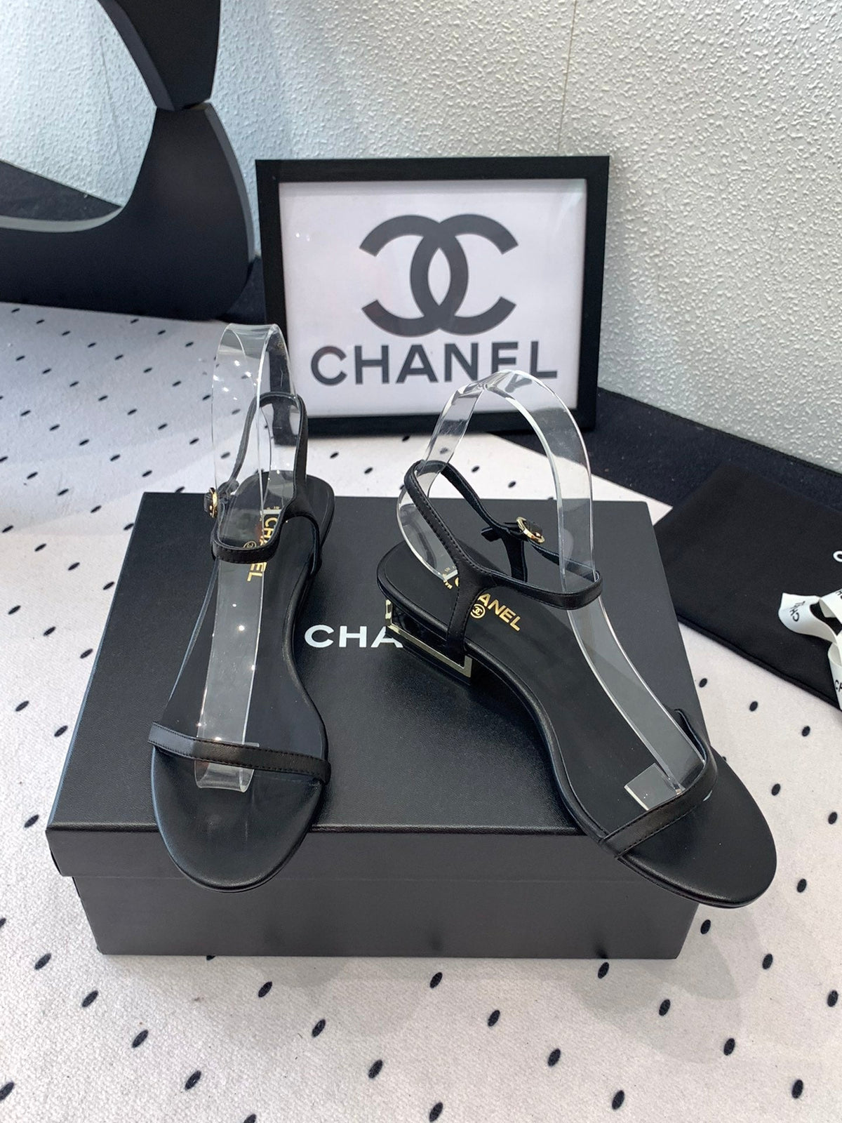 CC Sandal In Black Lambskin 147090