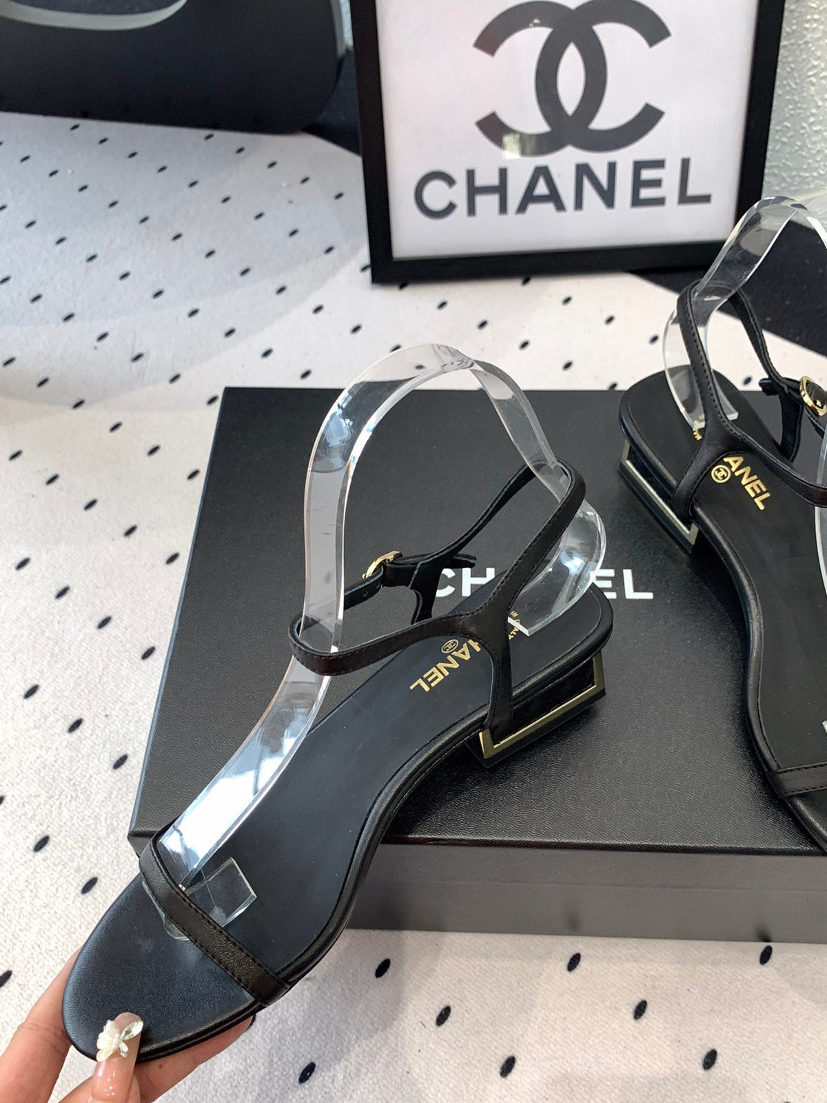 CC Sandal In Black Lambskin 147090