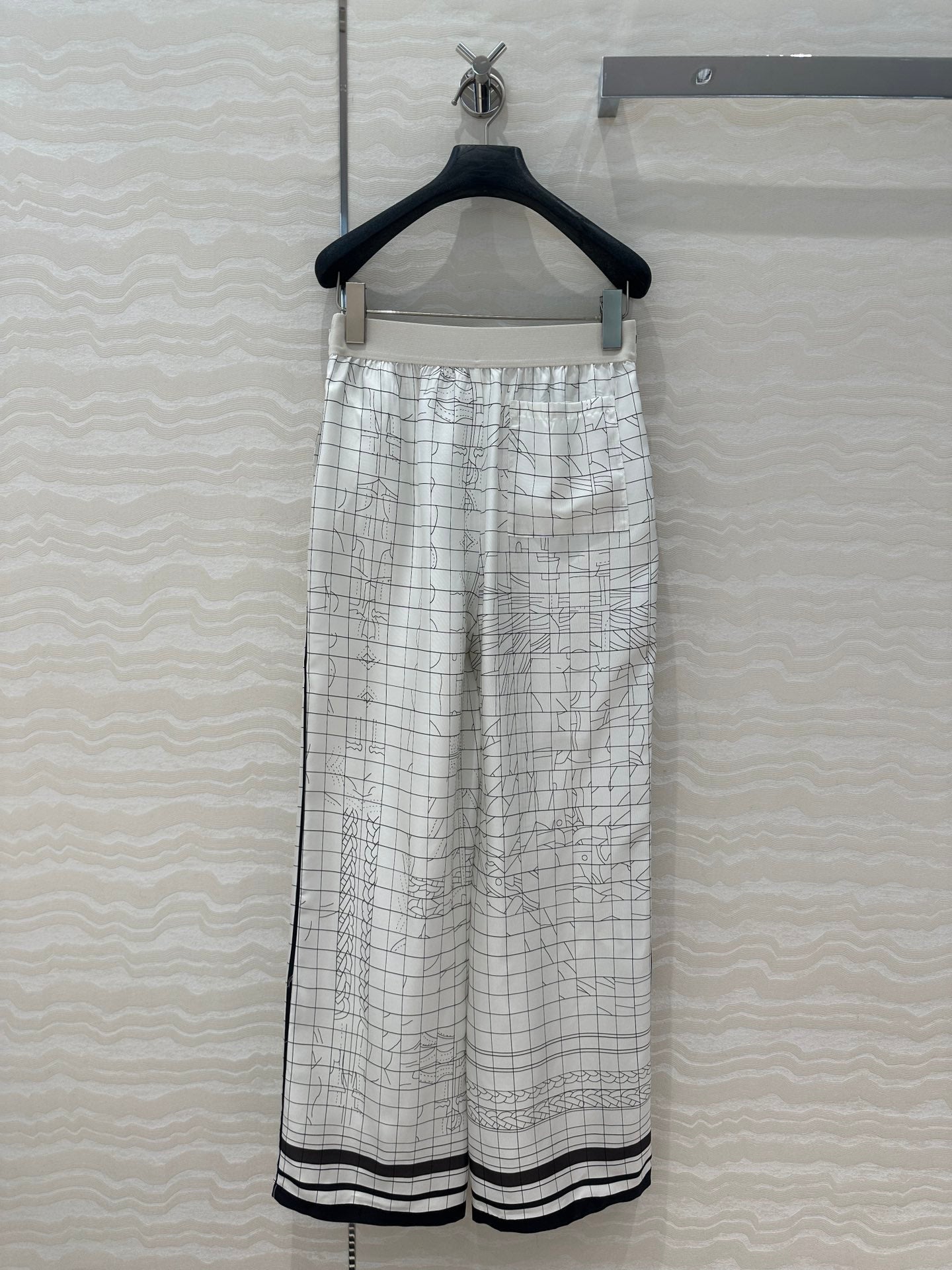 Hm 25 Coaching Deja Vu Wide-leg Straight Pants White Black Silk