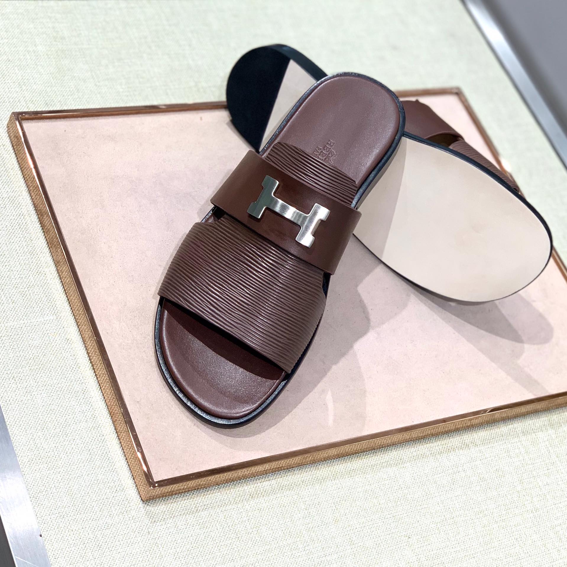 HM Men's Slide Brown Cowhide 567148