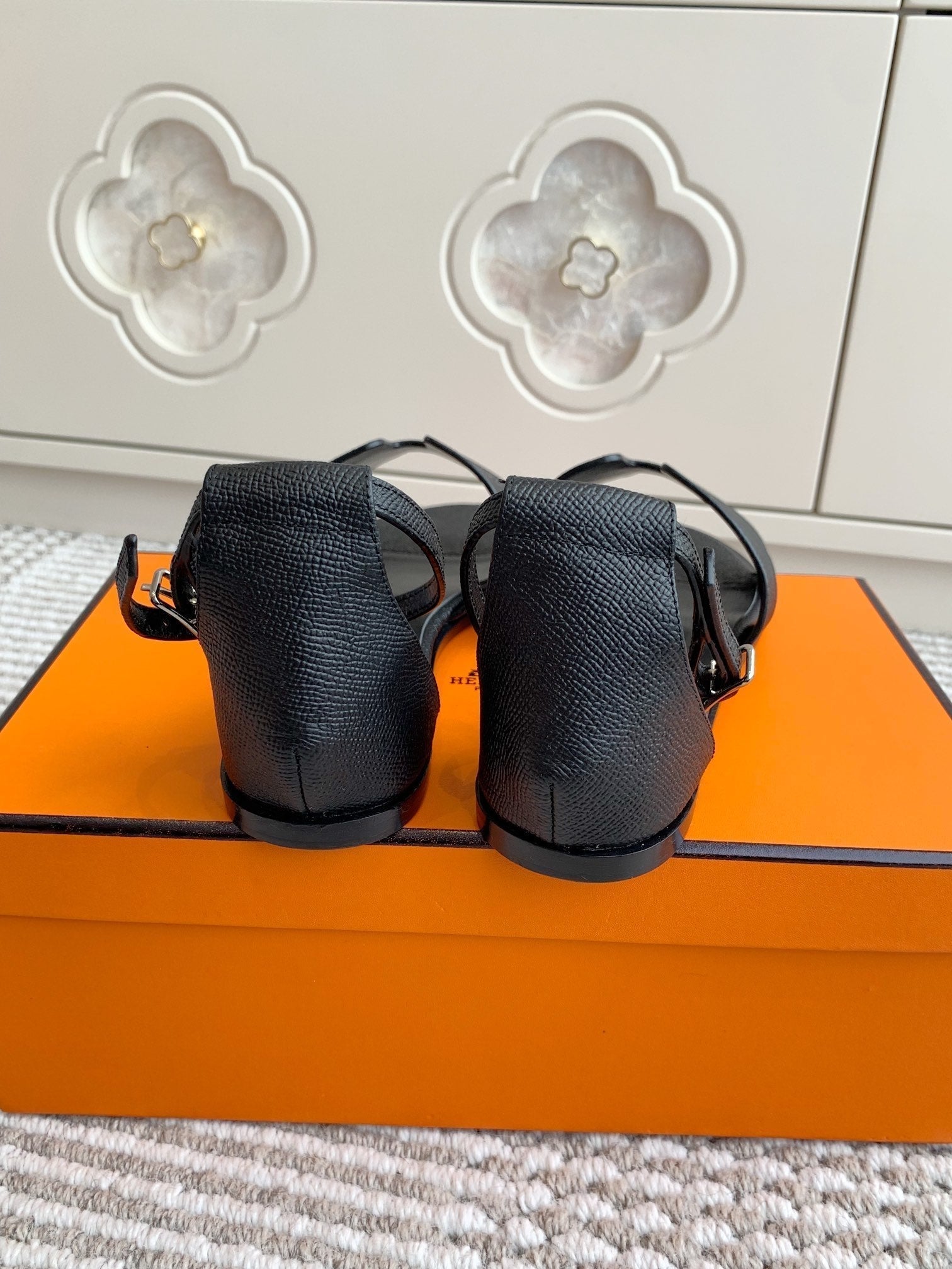 HM Santorini Sandal Black Cowhide 291382