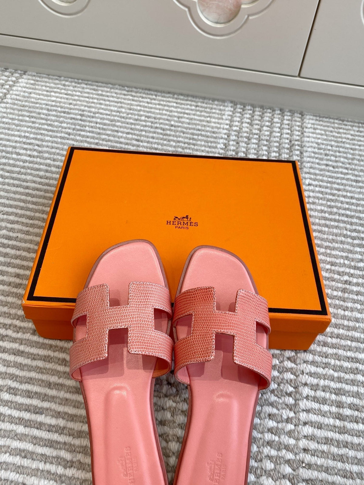 HM Oran Sandal Pink Sheepskin 291400