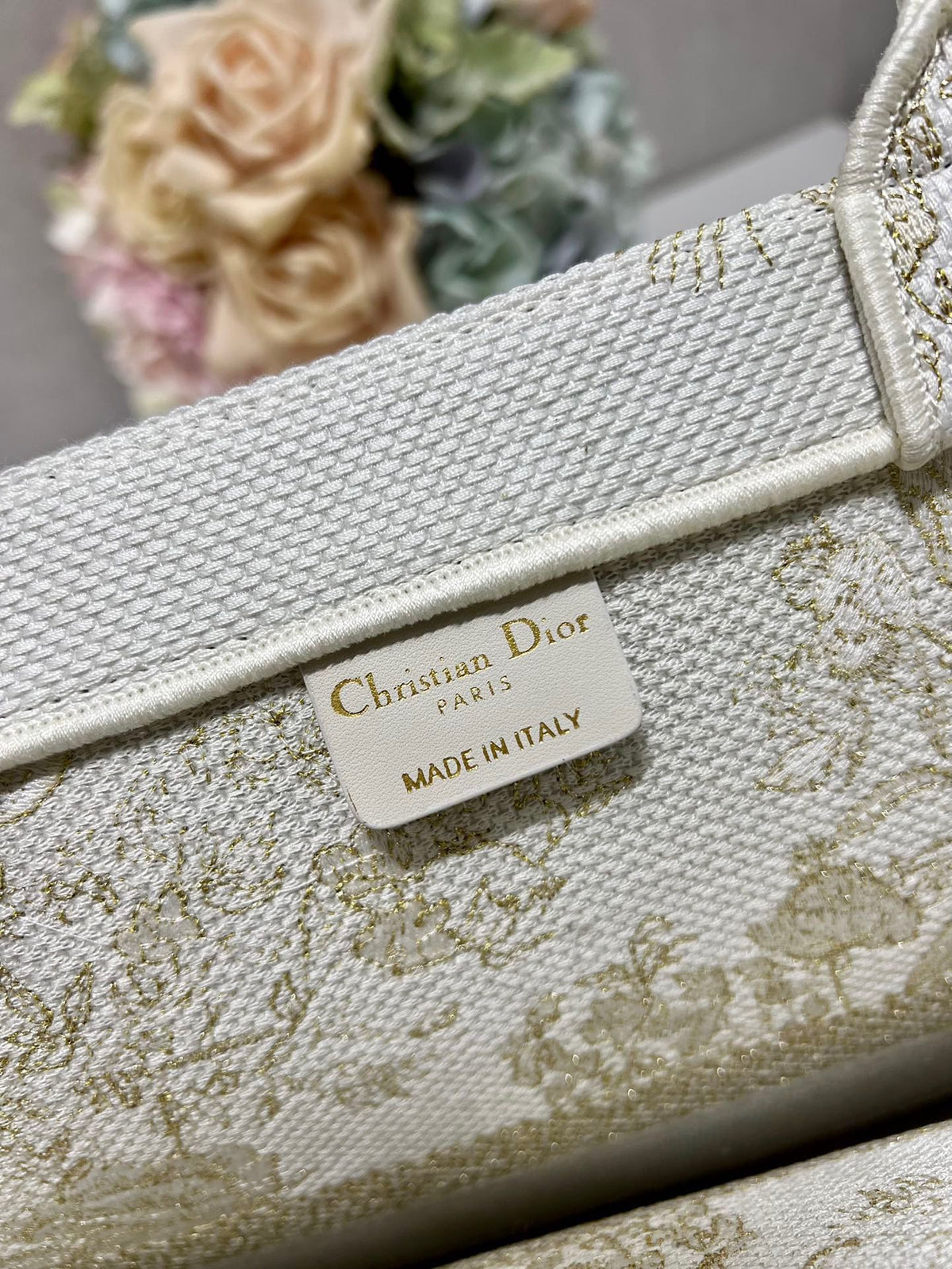CD Golden Magpie Book Tote 42cm Bag Canvas 336588