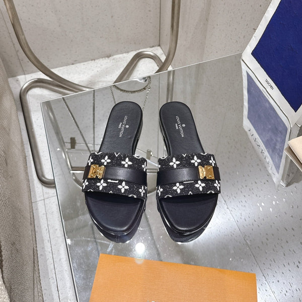 LV Flat Mules pairs raffia black monogram cowhide 383722