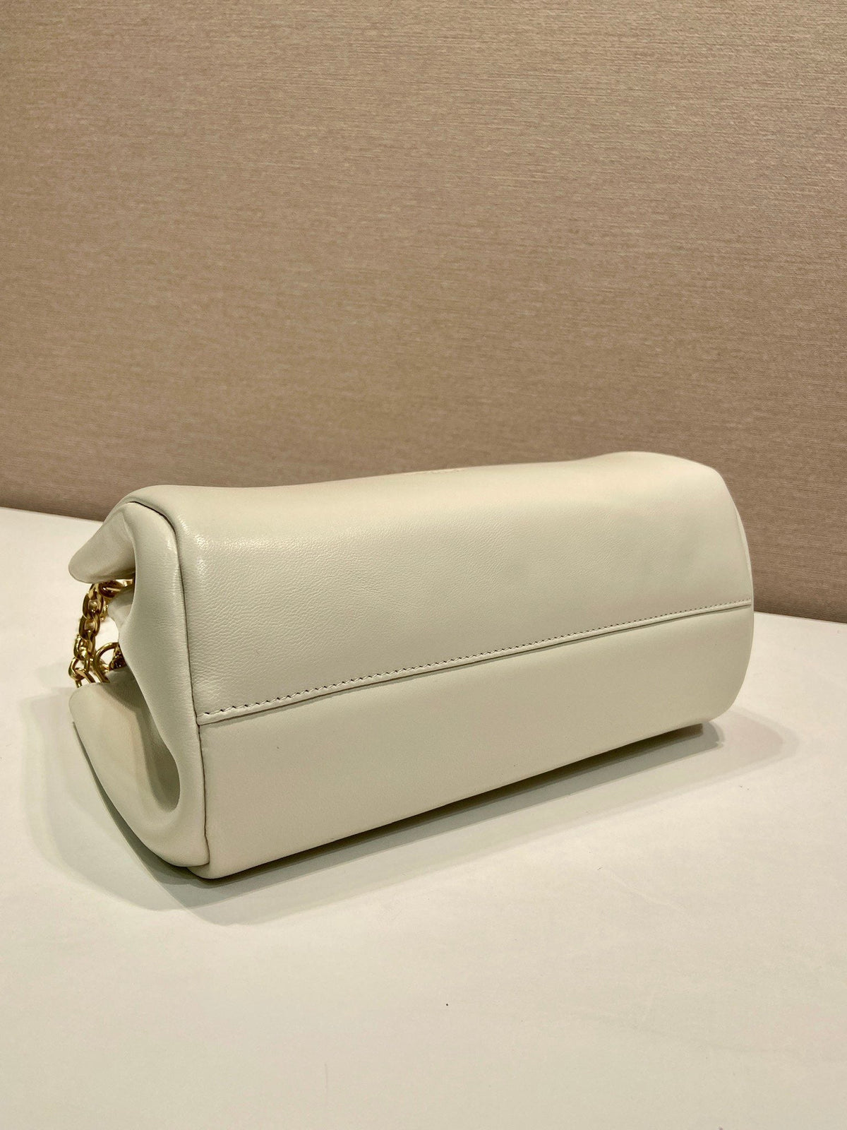 PRA Tumulte bag 24 white leather 280839